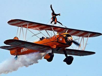 Aerobatic Breitling-20110275